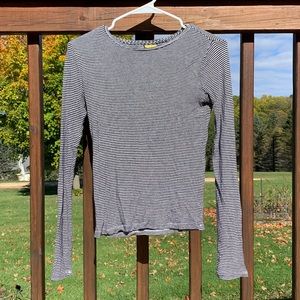 long sleeve crop top